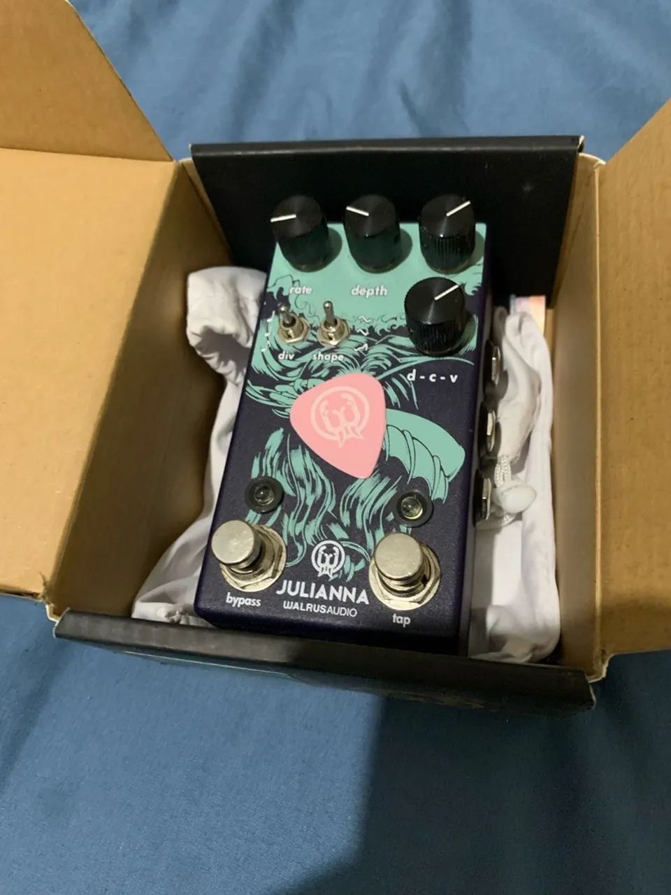 Pedal de efeitos Walrus Audio Julianna