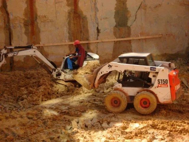 RRT de Demolição para demolidoras