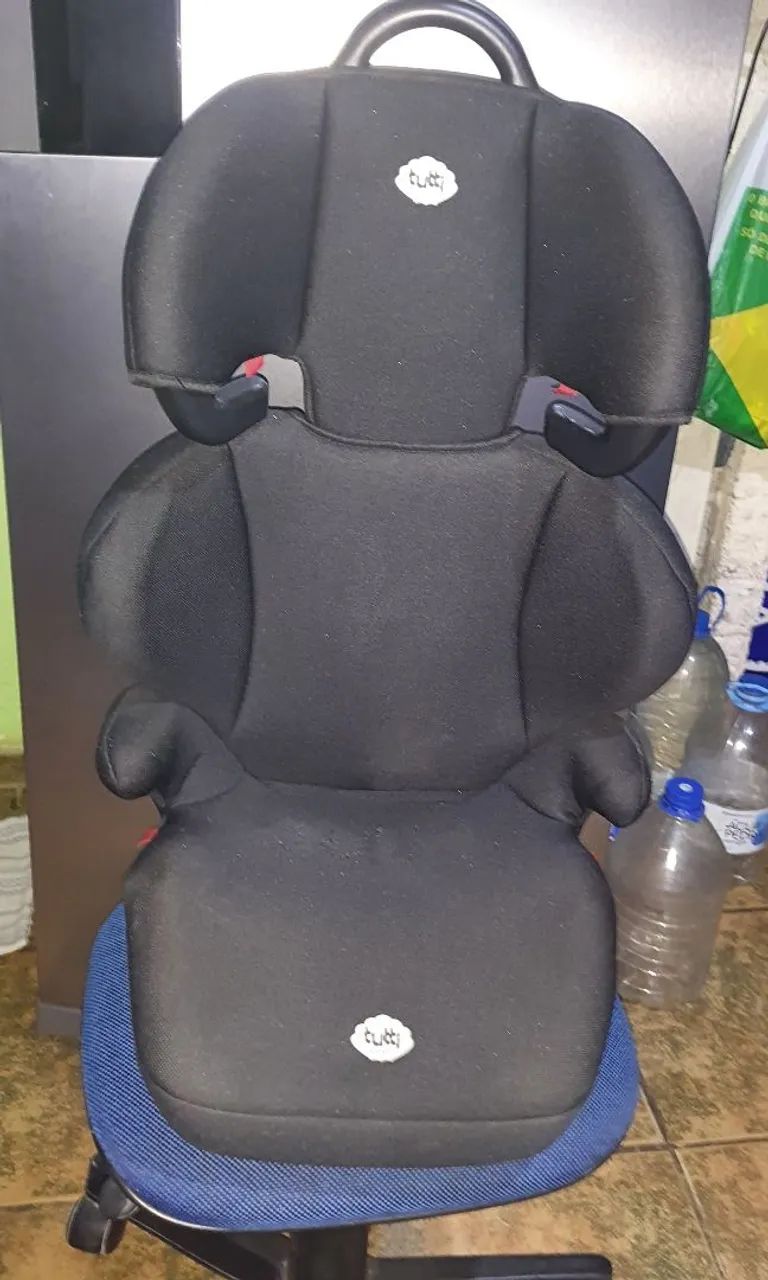 Cadeira pra carro ,vira acento 