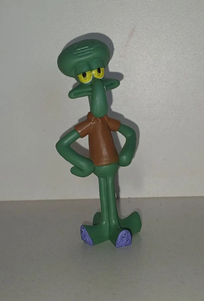 LULA THE LOBSTER, SPONGEBOB, AND SQUIDWARD FIGURINES