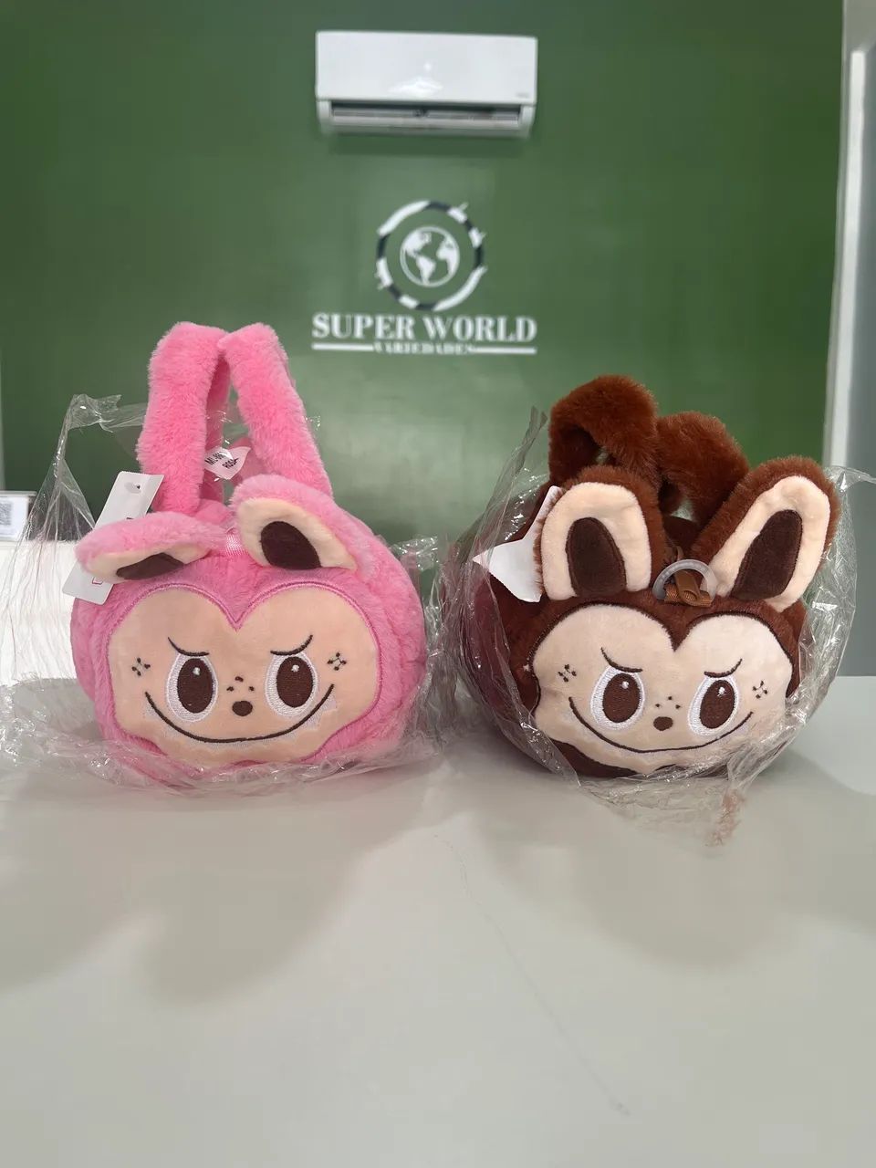 Bolsa de pelúcia labubu