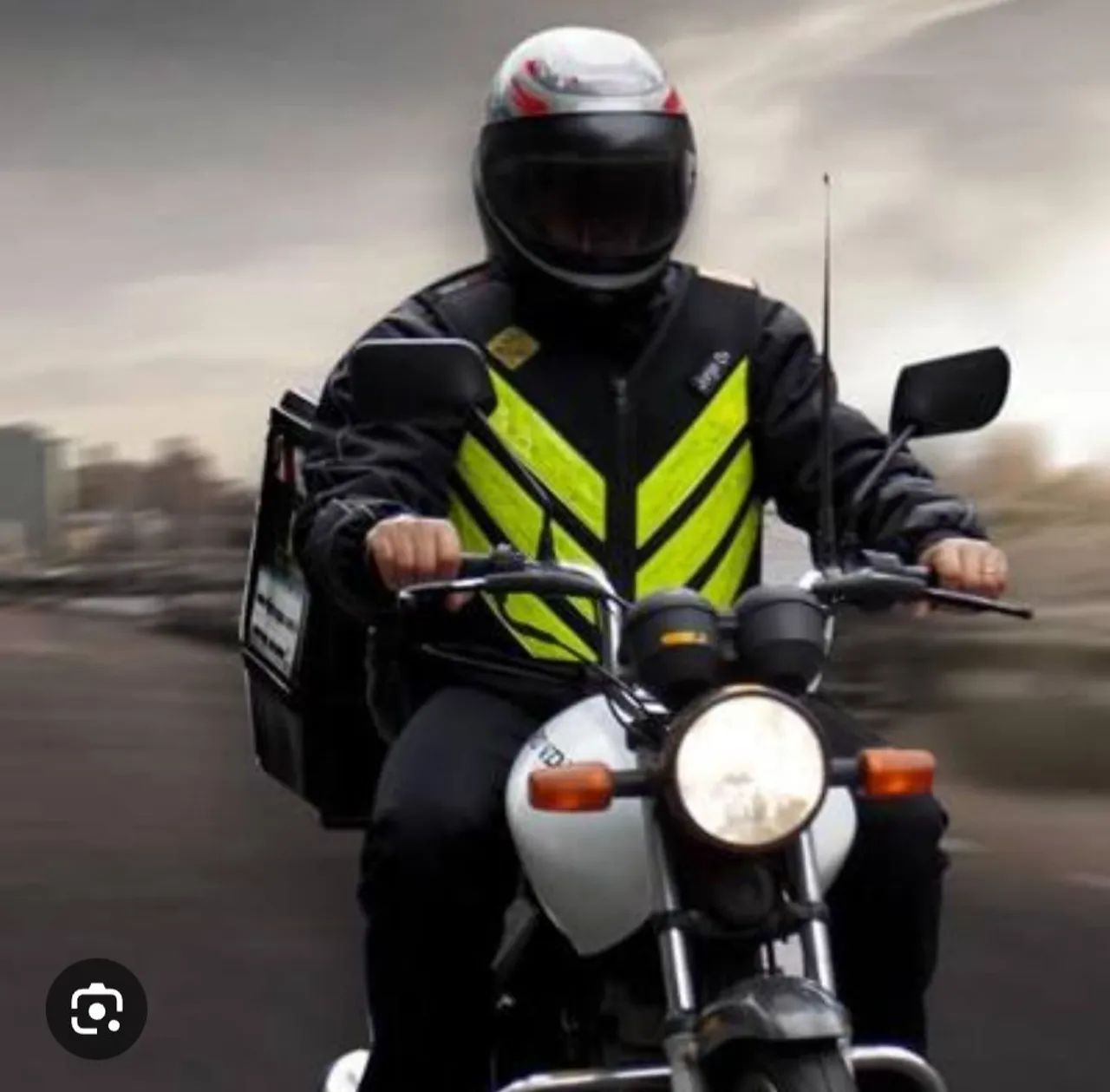 Precisa de Motoboy COM URGÊNCIA !!!!!
