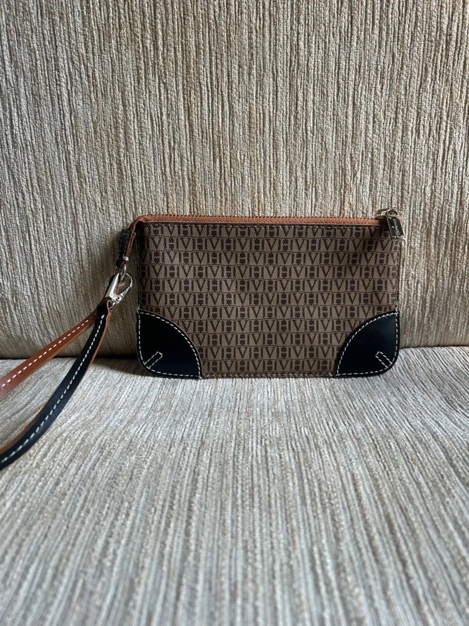 Bolsa Victor Hugo - Marrom - Nova - Foto 2
