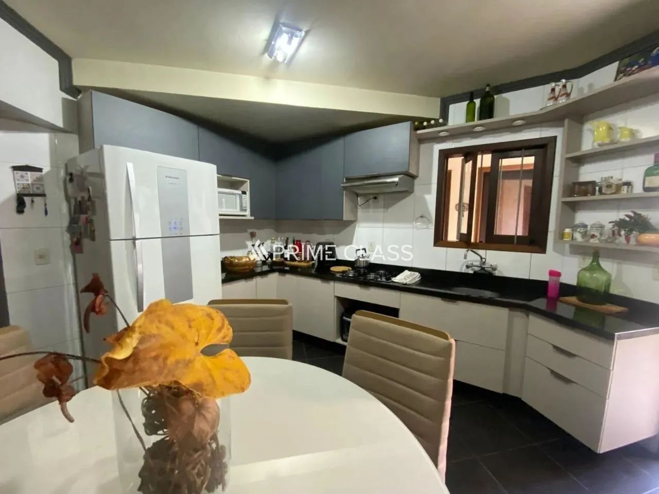 Casa com Piscina, Vista Panorâmica, 3 Quartos 1 Suíte - Bairro Nsa. Graças, Canoas