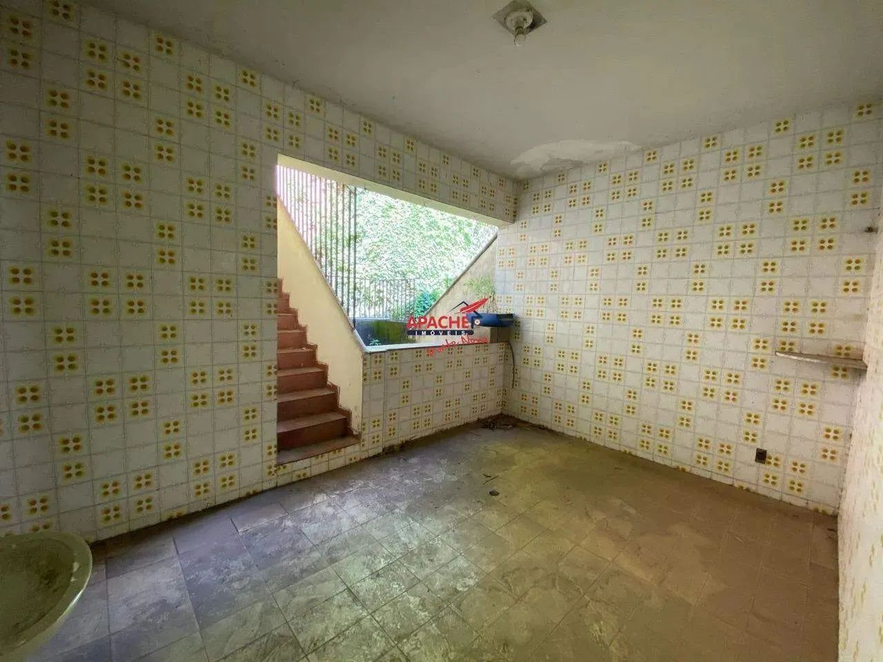 Casa ampla à venda no Centro de Ponte Nova - Foto 5