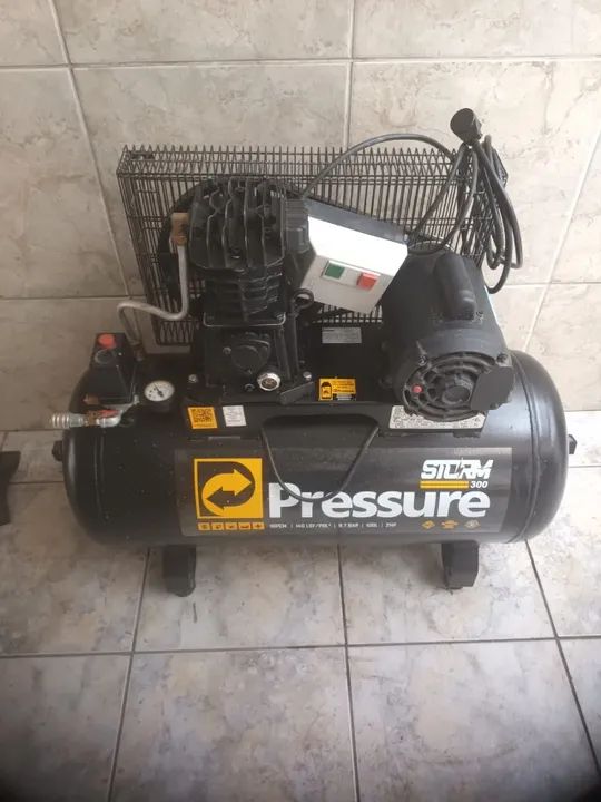 Compressor de Ar Storm 300 10pcm 100L Mono 110/220V Pressure