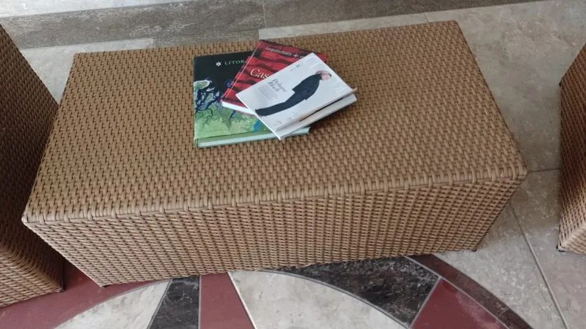 Lindo conjunto de sofás usados - Foto 4