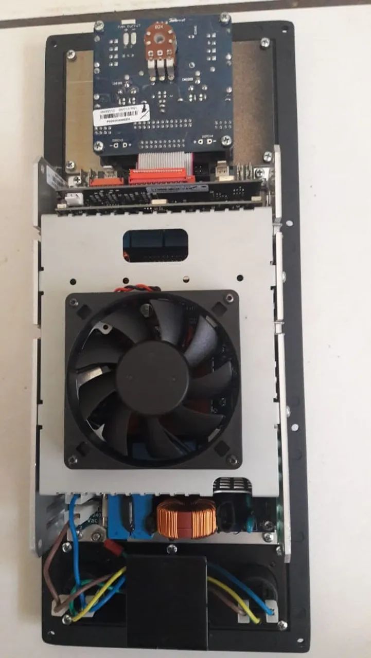 Digimod Powersoft PFC 2 115 - 230. V 50 - 60 HZ. 600 1600 watts Rms em 4 ohms - Foto 2