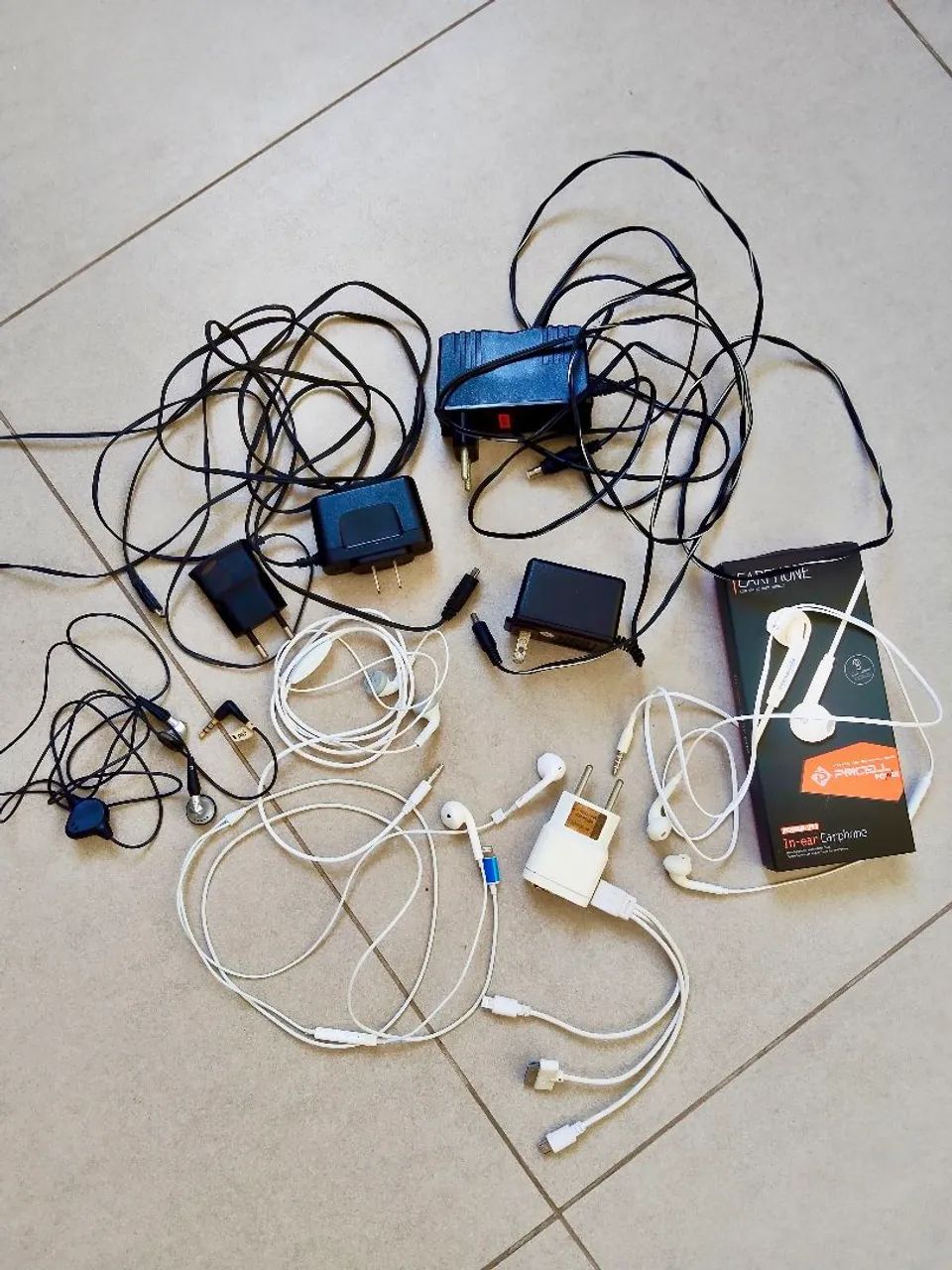 Fones de Ouvido - Carregadores - Fontes Alimentação 