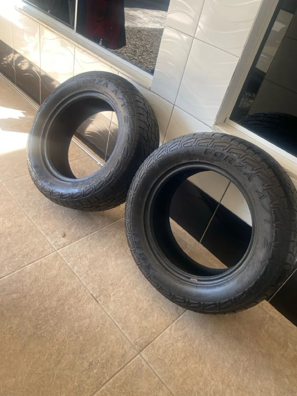 Pneu 265/60R18 Forza AT2 - Foto 3