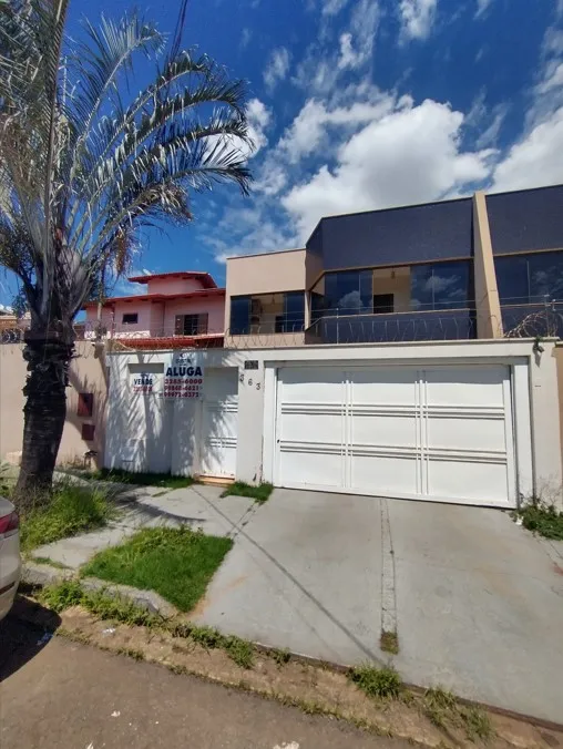 SOBRADO RESIDENCIAL- RUA T-32- SETOR BUENO- CODIGO 2602
