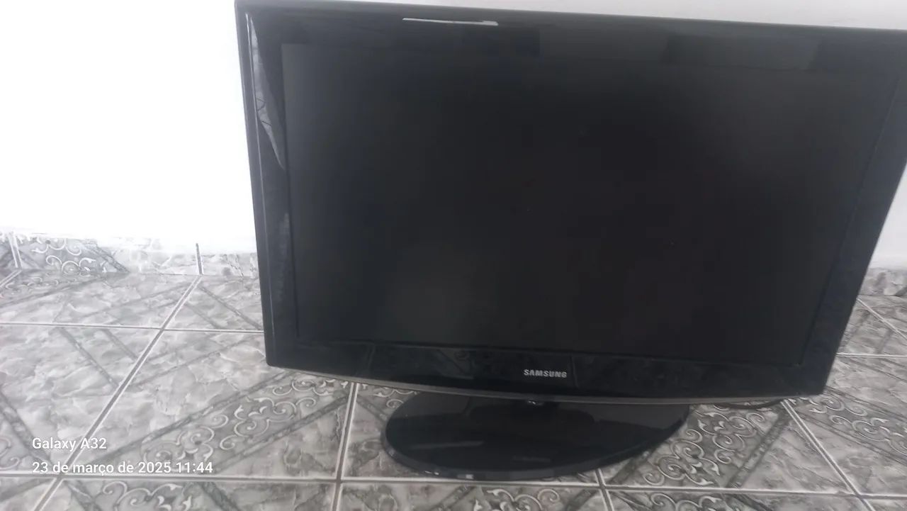 TV LCD Samsung 32 polegadas - Foto 2