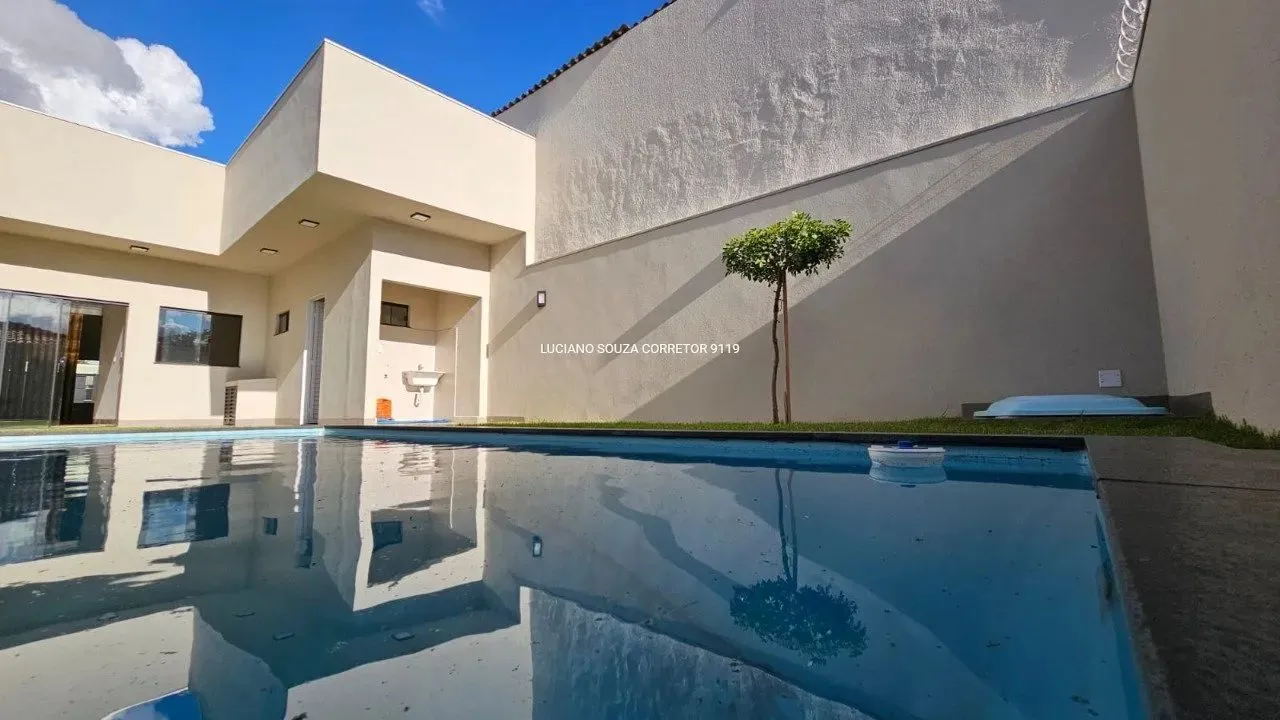 Próximo ao colégio militar, piscina, gourmet, suít