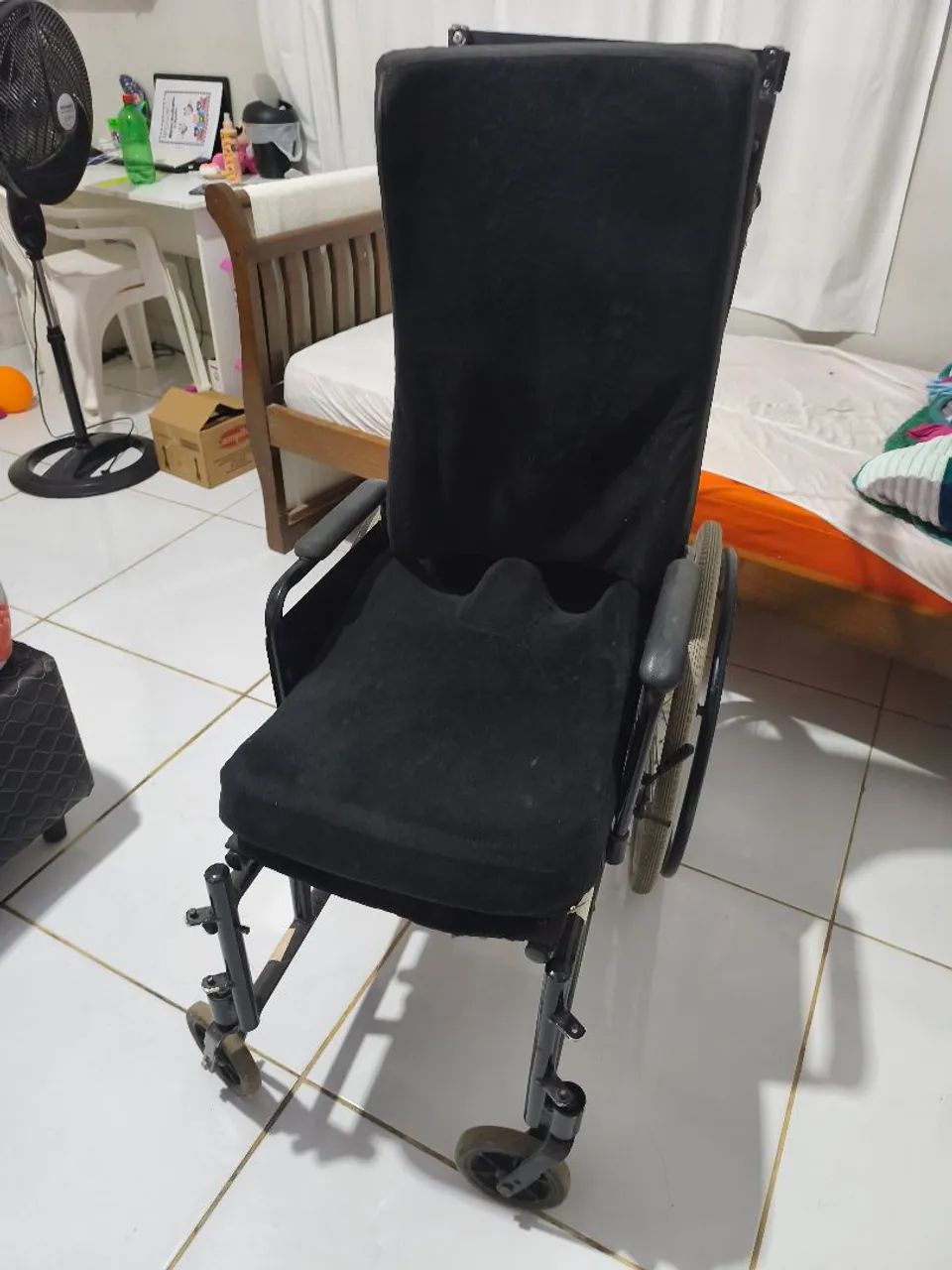 Cadeira de Rodas - Foto 4