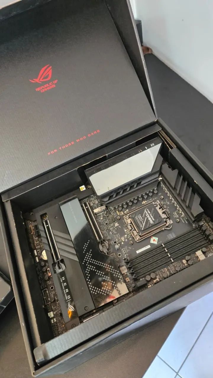 Placa de mãe Asus Rog X670E - Foto 3