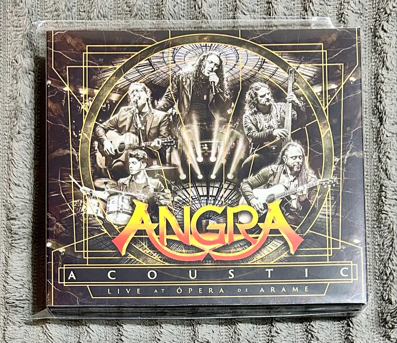 Angra Acoustic Live At Ôpera de Arame 2 CDS + 1 DVD BOX TRIPLO