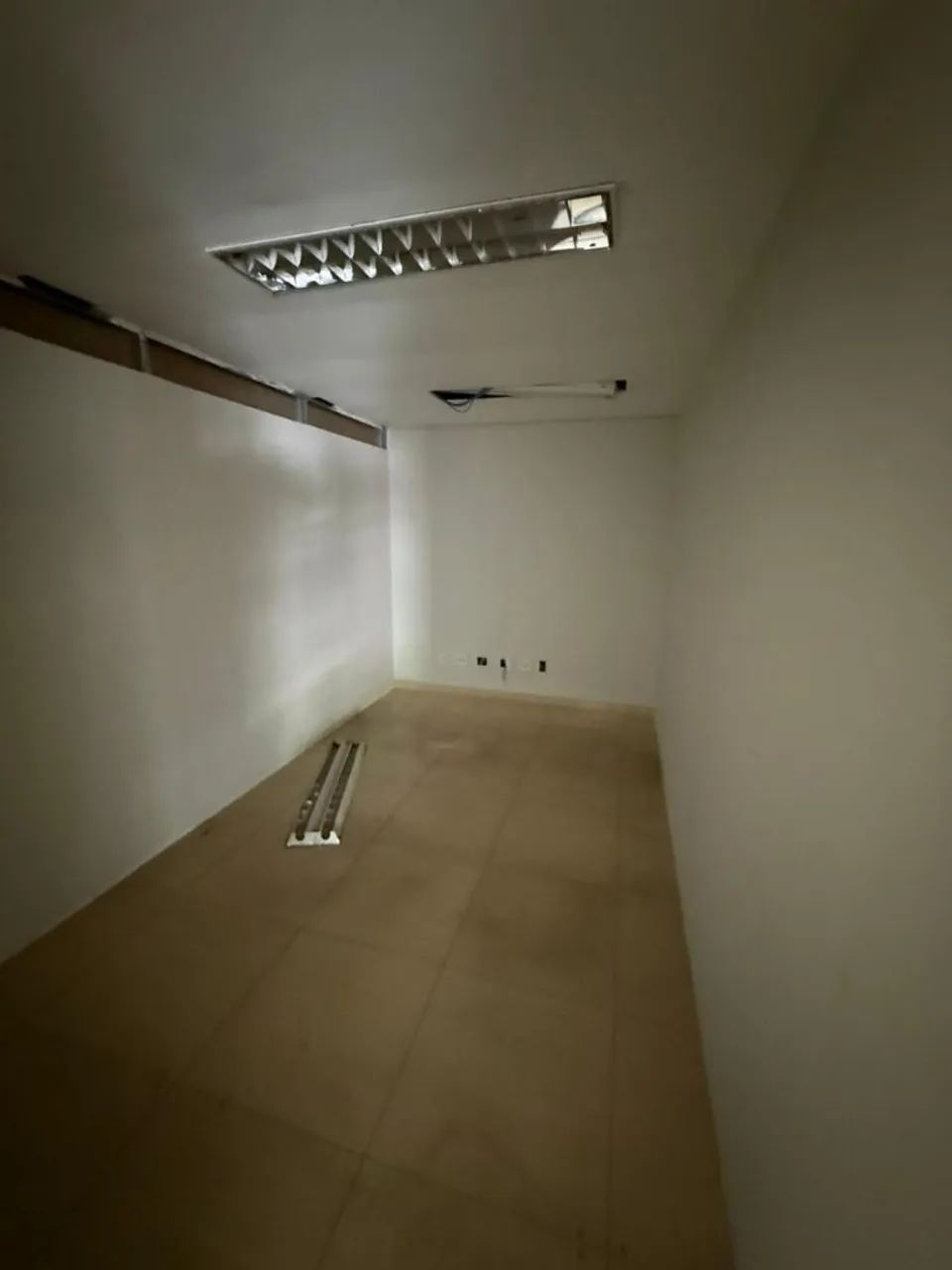 SALA COMERCIAL EM CENTRO COMERCIAL - VIEIRALVES  - Foto 5