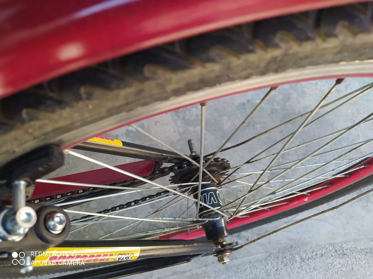 Bicicleta aro 26 , em ótimo estado de conservação  - Foto 2