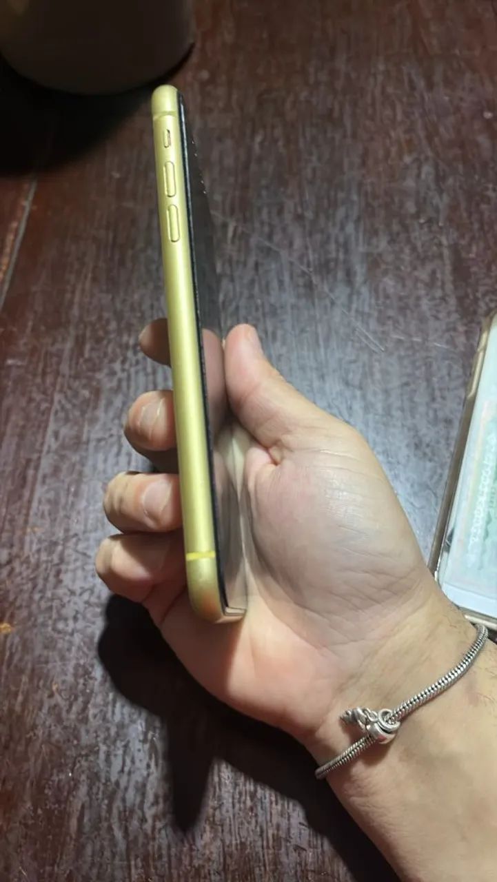 iPhone 11 128gb com caixa garantido  - Foto 4