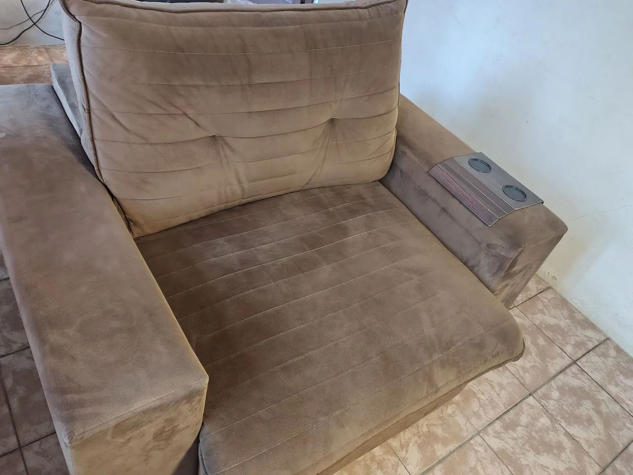 Sofá retratil com chaise. - Foto 3