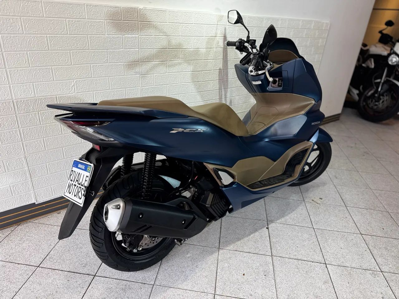 HONDA PCX DLX ABS  - Foto 5