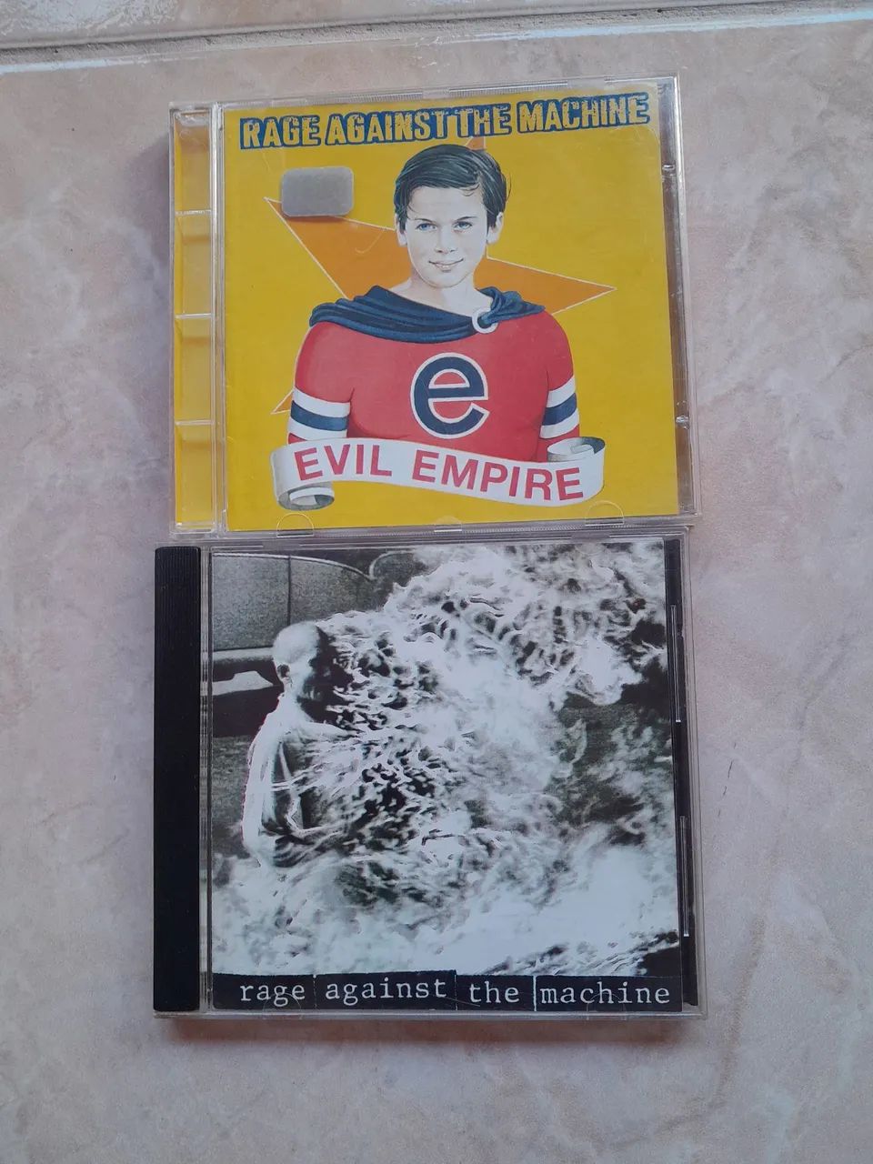 Lote 2 CDs Rage Against The Machine - RATM + Evil Empirr - ótimo estado