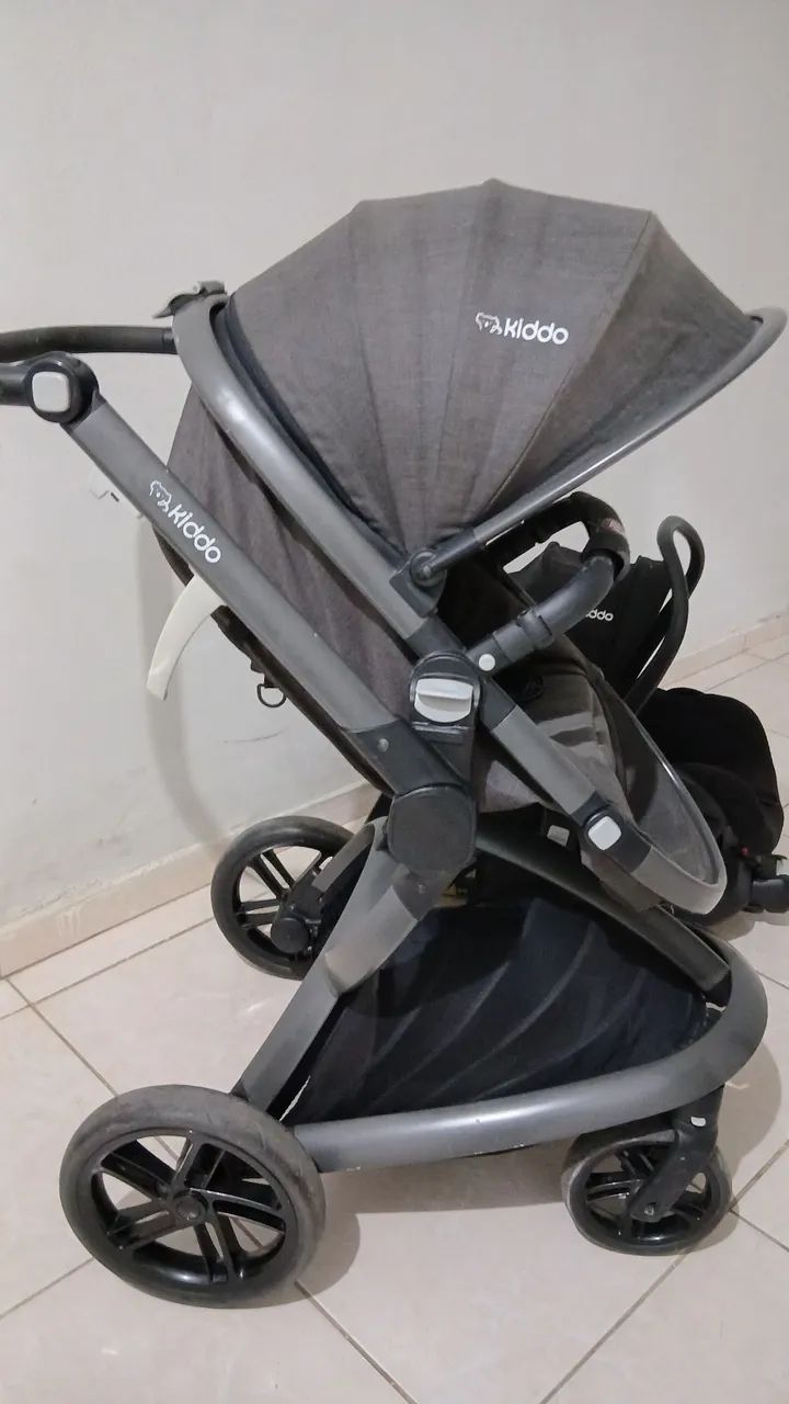 Carrinho de bebe + bebe conforto + base veicular  - Foto 4