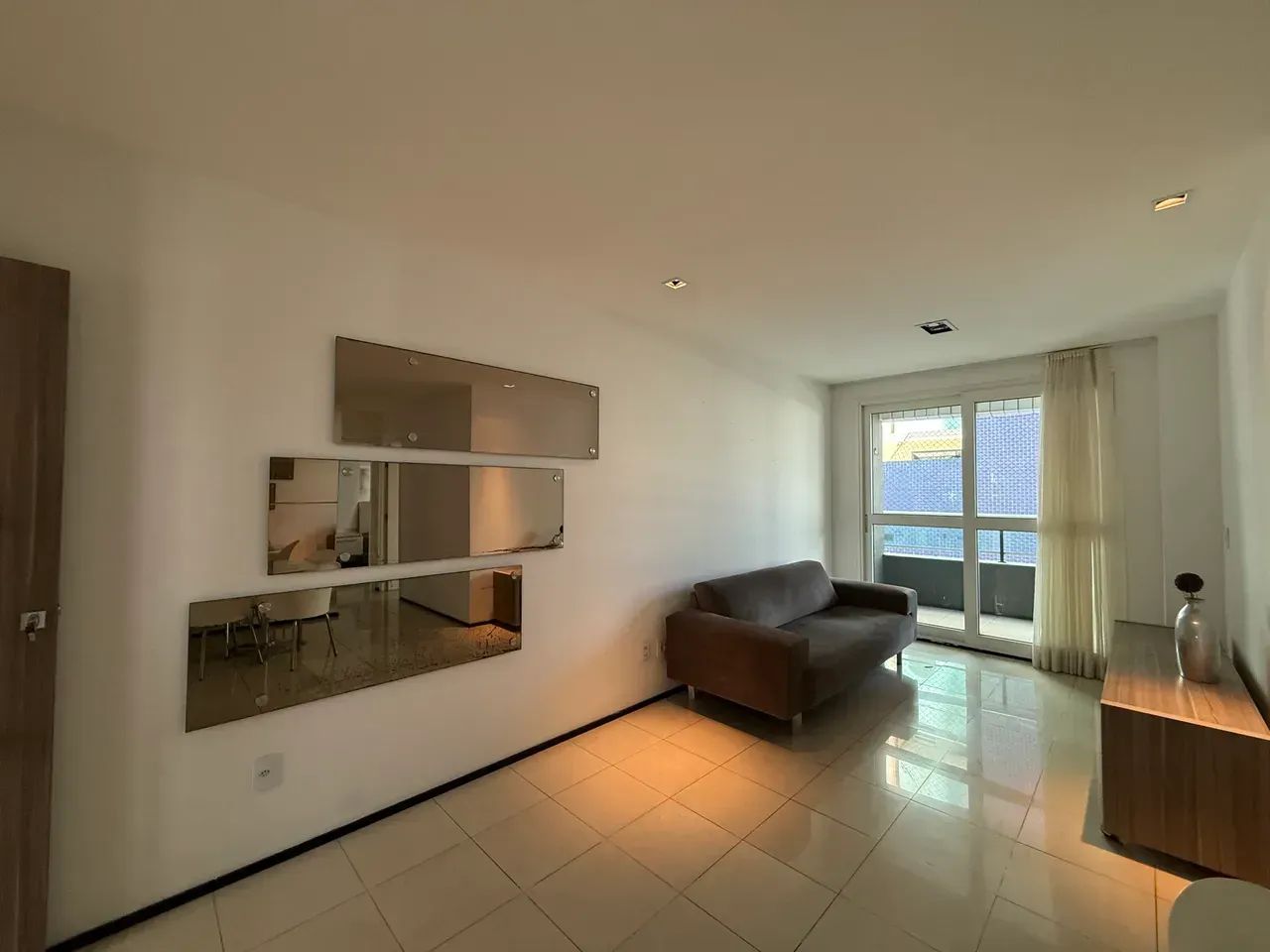 Imóvel para venda possui 75 metros quadrados com 2 quartos em Meireles - Fortaleza - CE - Foto 2