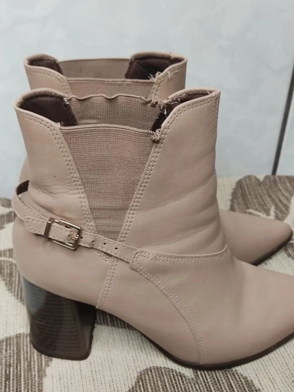 Bota feminina N° 37