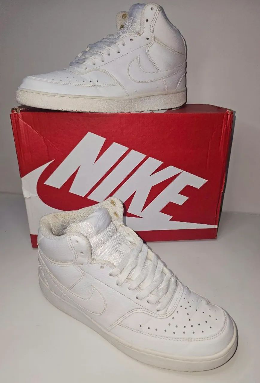Tênis nike court vision importado, número 41 ,usado em ótimo estado 