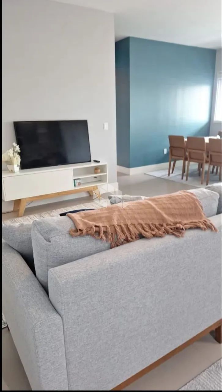 APARTAMENTO COM 2 SUÍTES, 2 VAGAS DE GARAGEM E HOBBY BOX EM JURERÊ - FLORIANÓPOLIS/SC - Foto 3