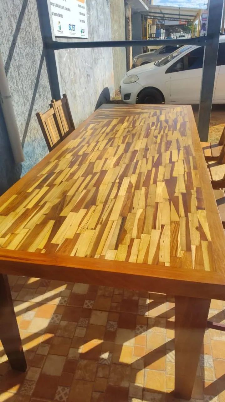 Mesa de Jantar com 10 Cadeiras