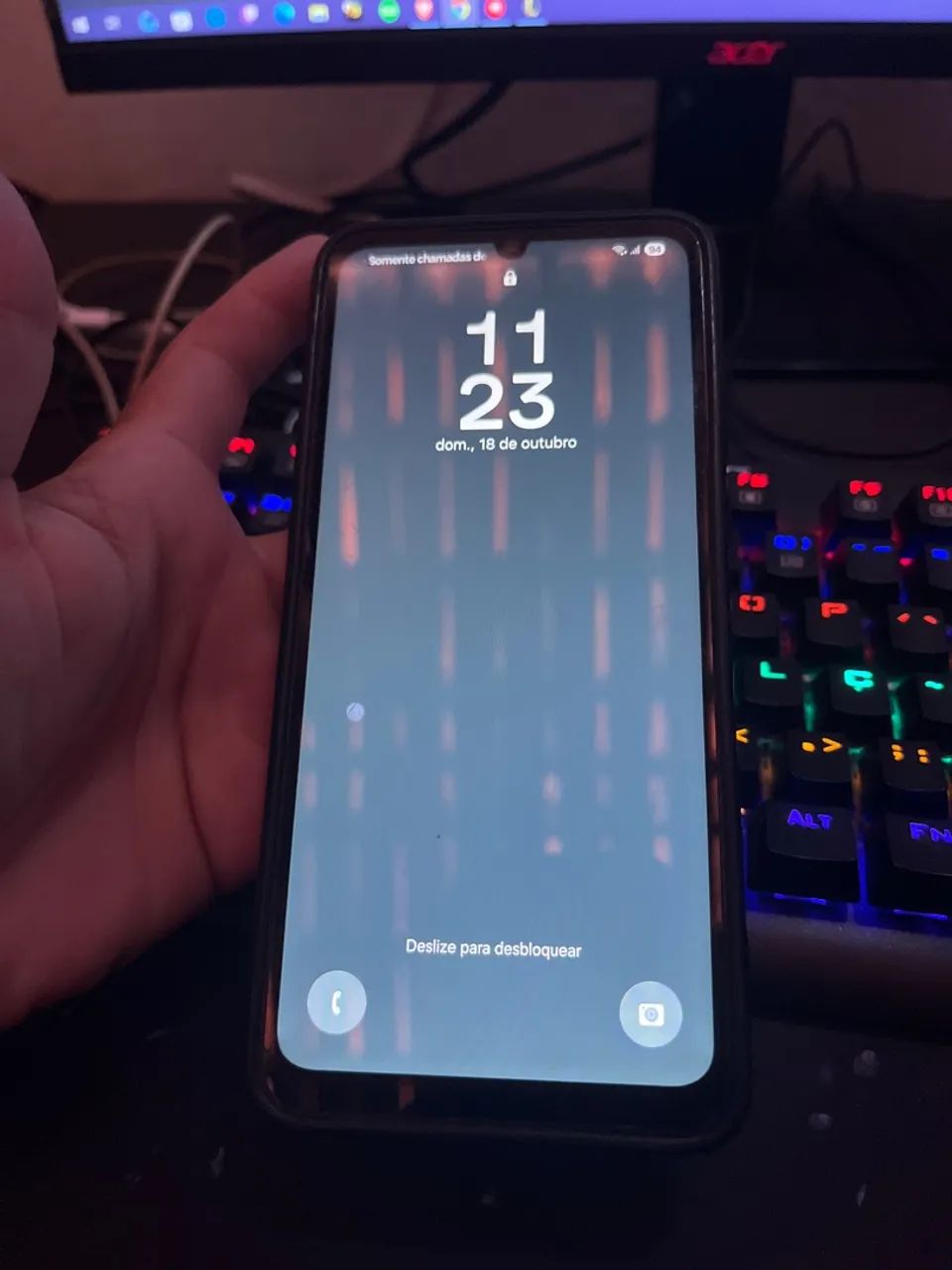 Vendo Galaxy A05 com ótimo espaço interno 128gb com marcas de uso 