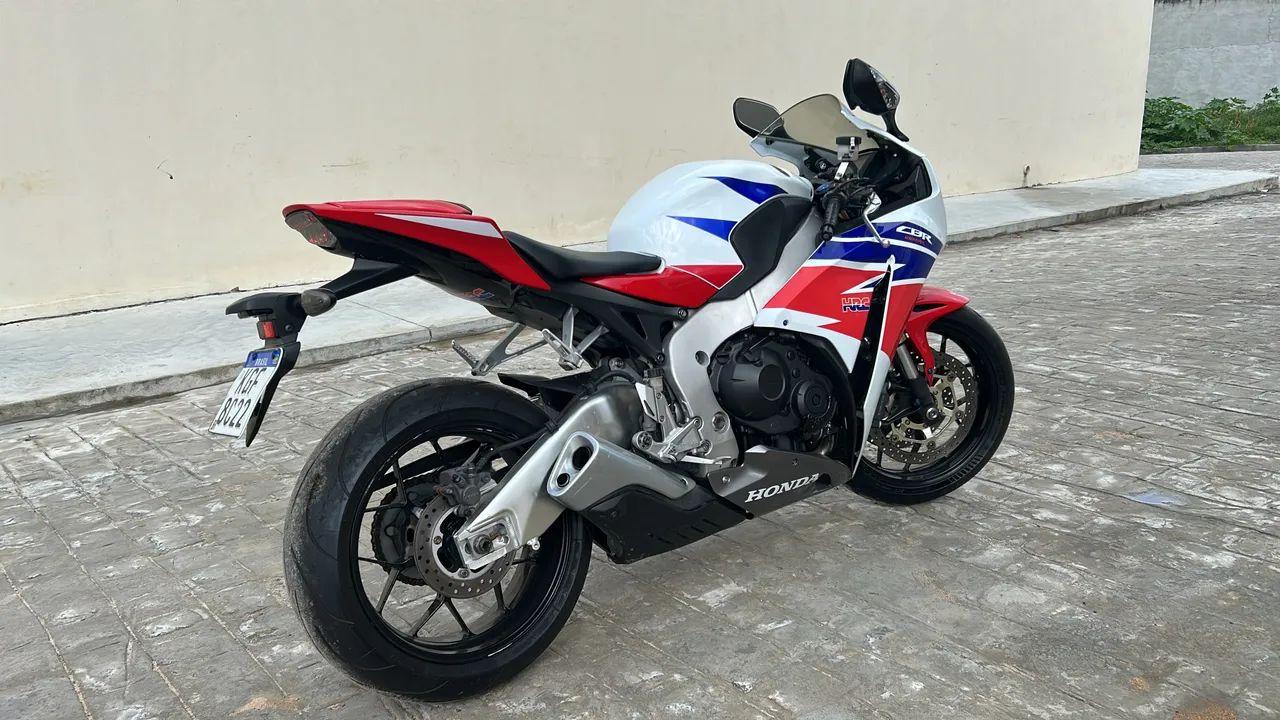 Cbr 1000 rr  (extra)