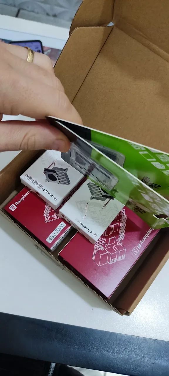 Raspberry pi5+ cooler + cartão 64 g novos a venda - Foto 3