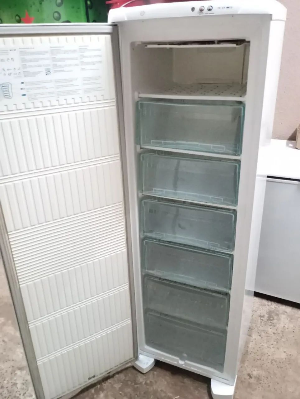 Freezer vertical grande  - Foto 3