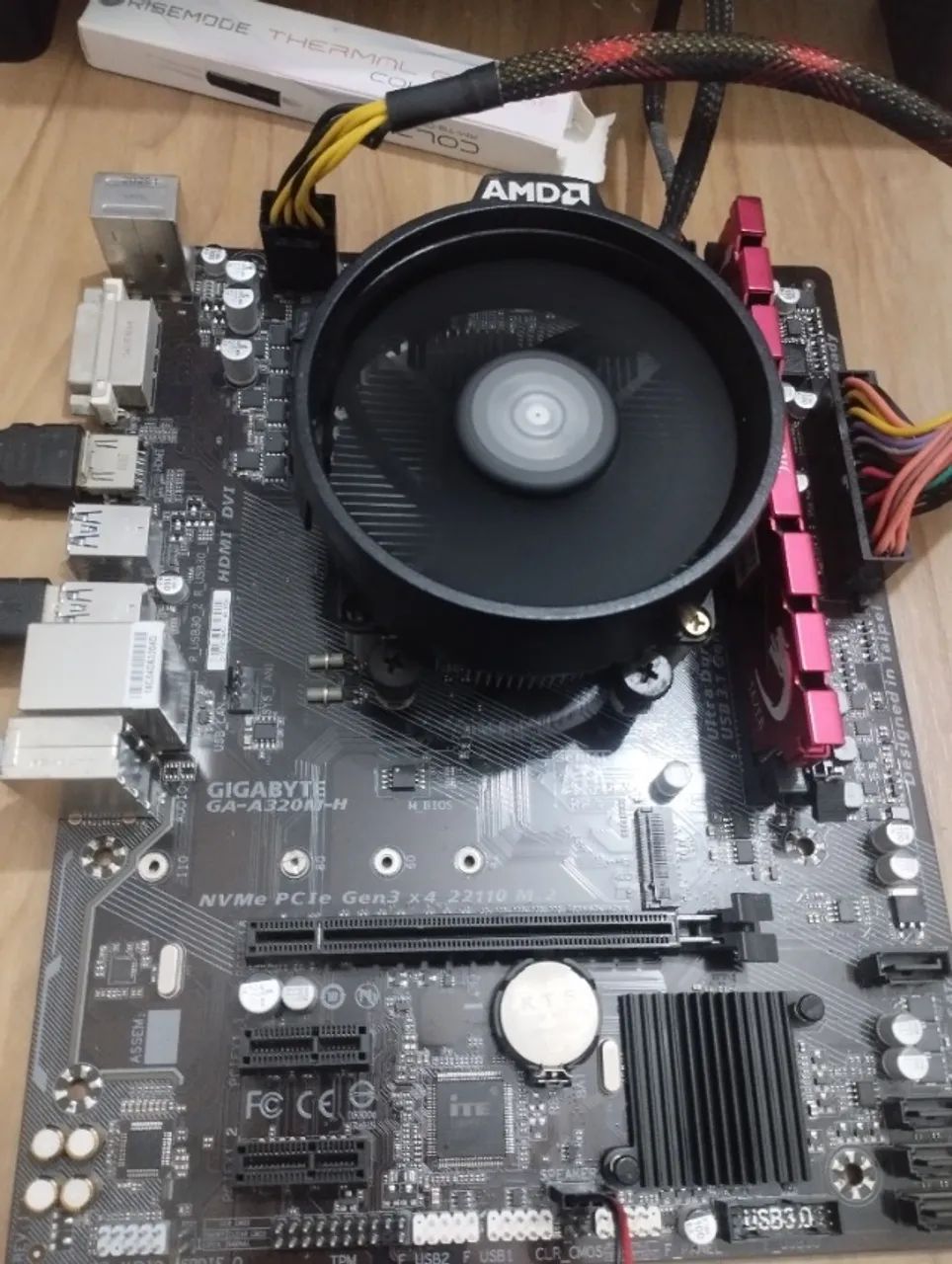 KIT Ryzen 3 3200G + 16GB RAM 3200 + Placa-Mãe A320M Gigabyte - Foto 4