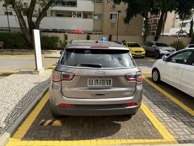Jeep Compass Longitude 2.0 4X2 Flex 16V Aut. 2017 - Foto 2