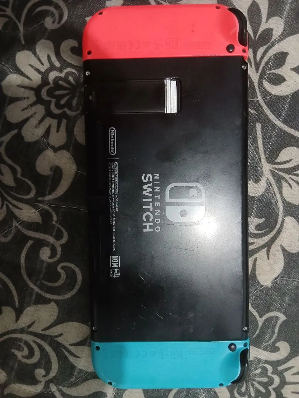 Nintendo Switch + Pro Controller + Mario Party - Completo - Peças