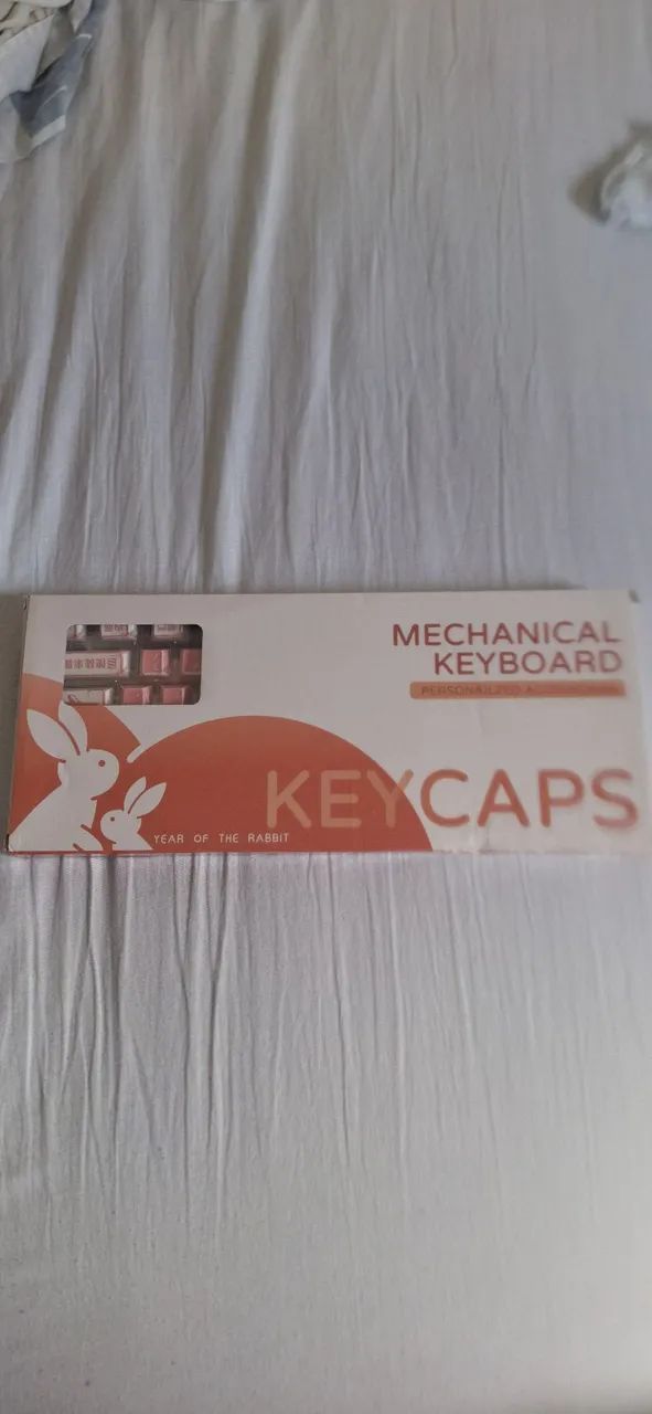 Teclas personalizadas rosa - Evangelion Keycaps da Royal Kludge
