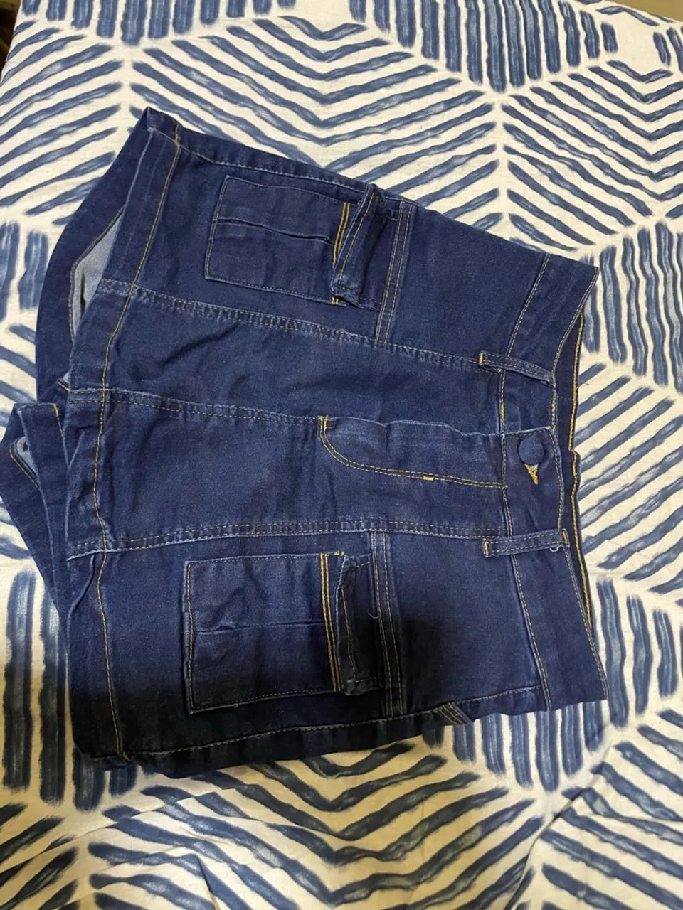 Short saia jeans azul escuro 