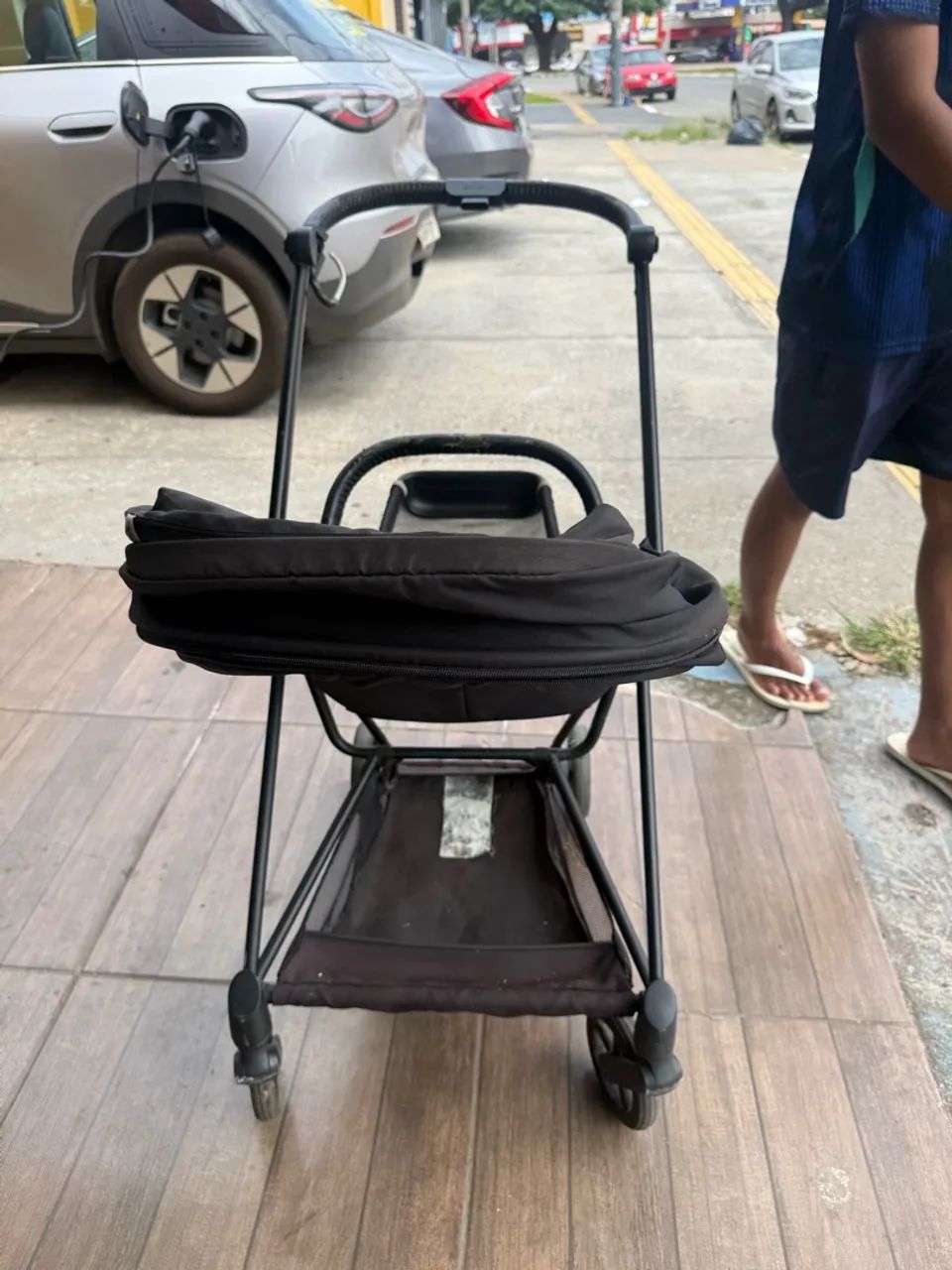 Carrinho de bebê pra vender  - Foto 2