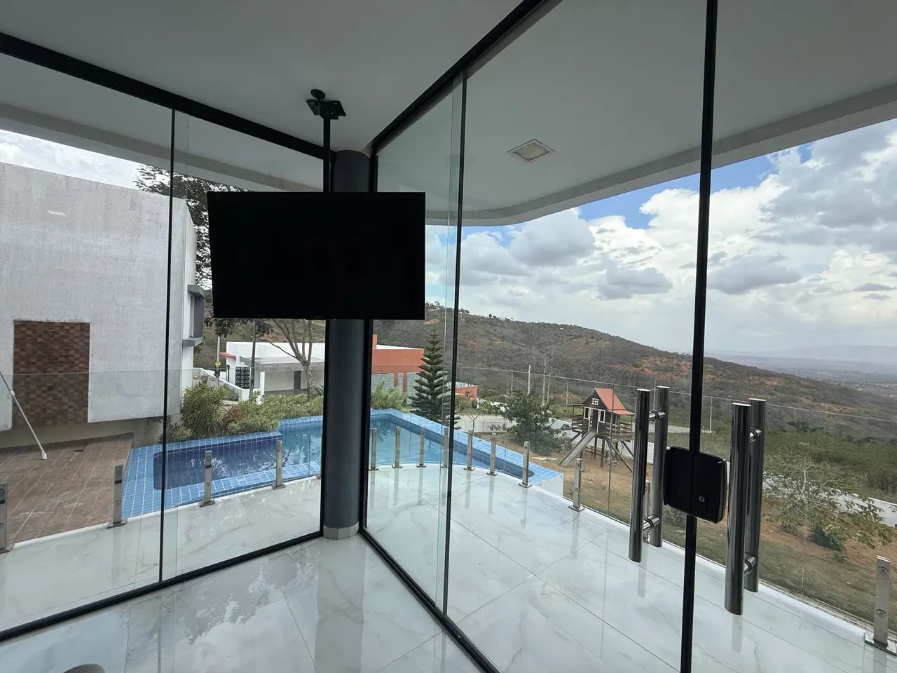 CASA À VENDA NO CONDOMÍNIO SOLAR DA SERRA  - Foto 3