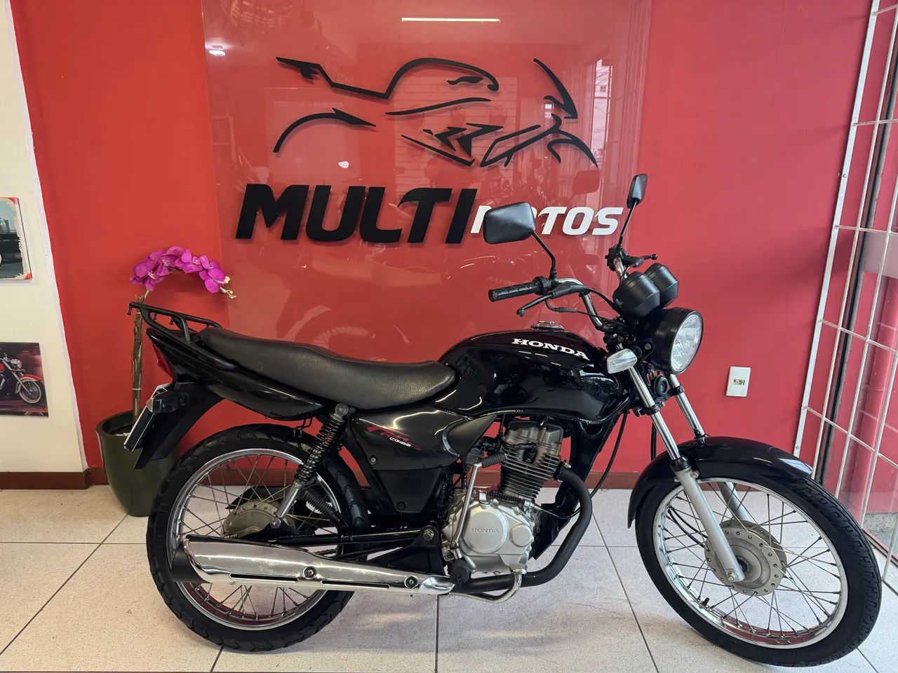 FAN 125 Impecável 