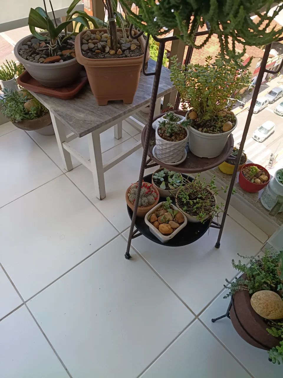 Tripé e banco para plantas - Foto 5
