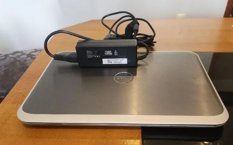 Notebook Dell Inspiron i5 8GB RAM 2 discos SSD 450GB e 30GB