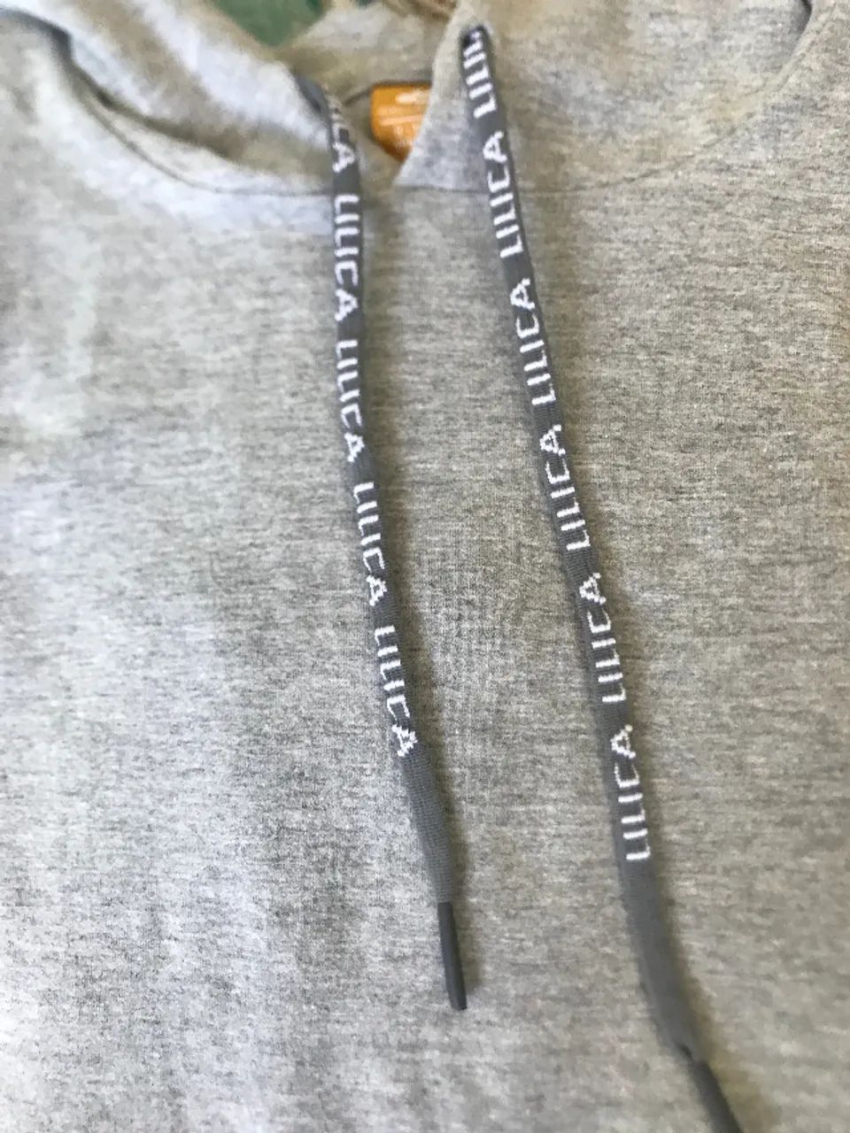 vestido moletom com capuz - Foto 4
