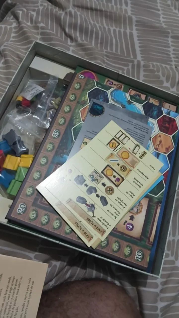 Vendo jogos de tabuleiros  - Foto 2