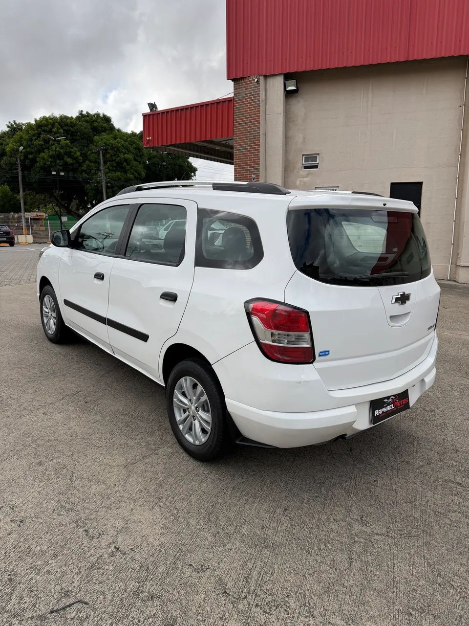 Chevrolet Spin LT 1.8 8V Econo.flex 5P Mec. 2017 - Foto 3