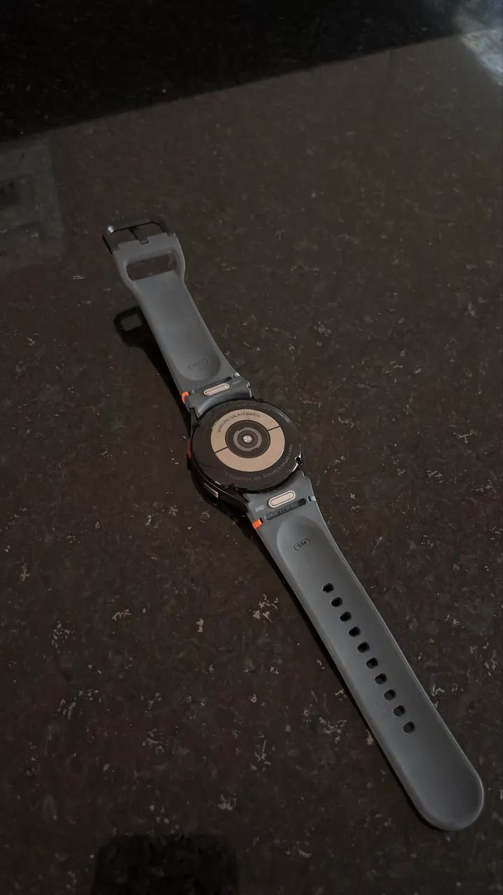 Samsung Galaxy Watch Fe 40mm - Foto 3